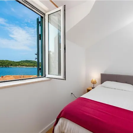 Studio-apartment Mit Gartenterrasse Stikovica